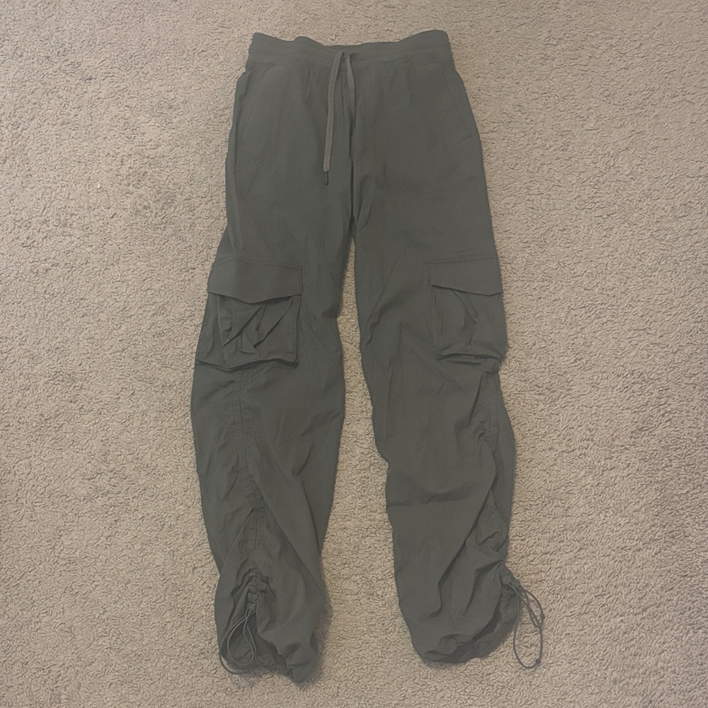 lululemon green dance studio pants NWOT